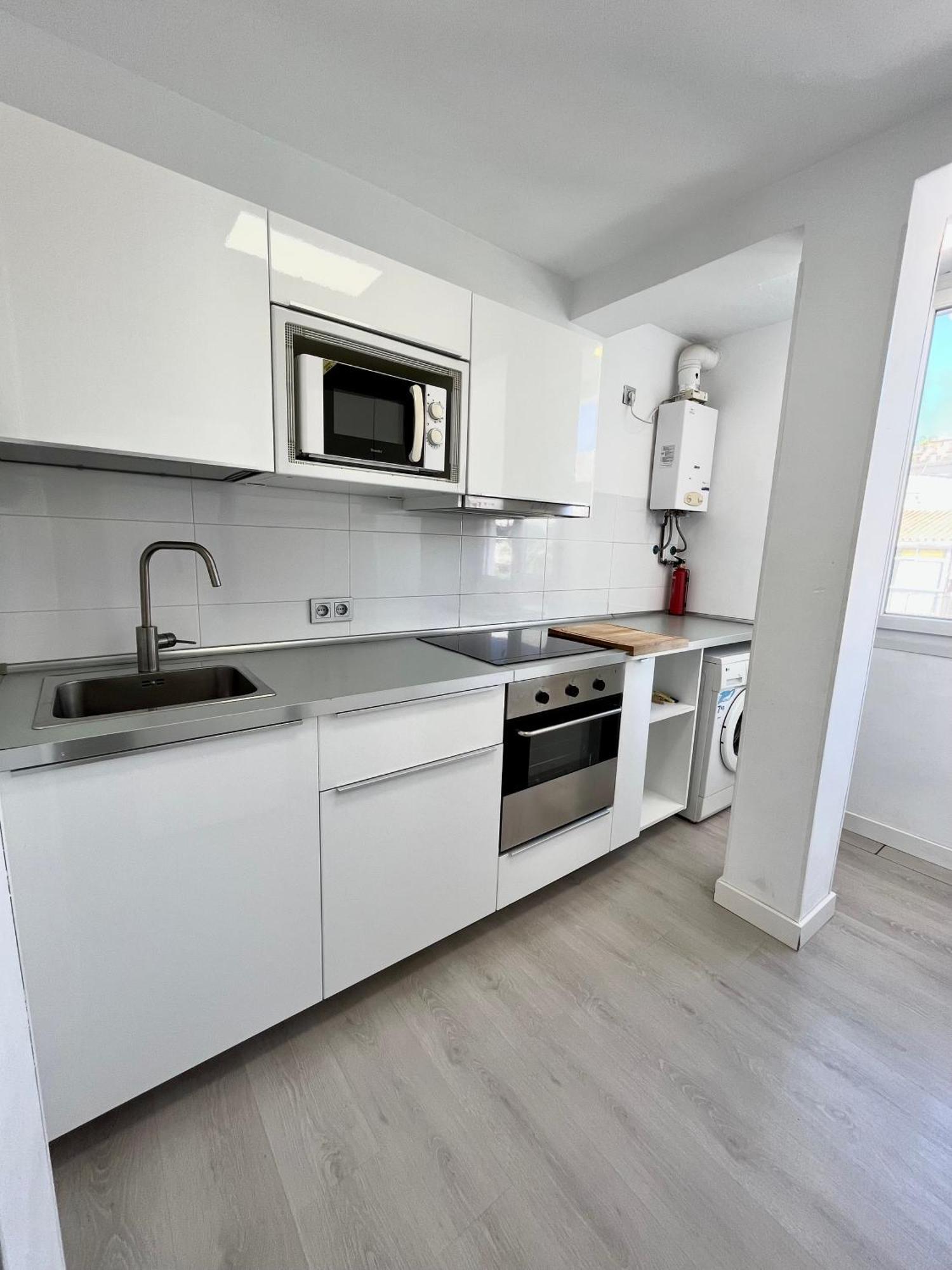 Apartamento De Playa Reformado Rincon de la Victoria Luaran gambar