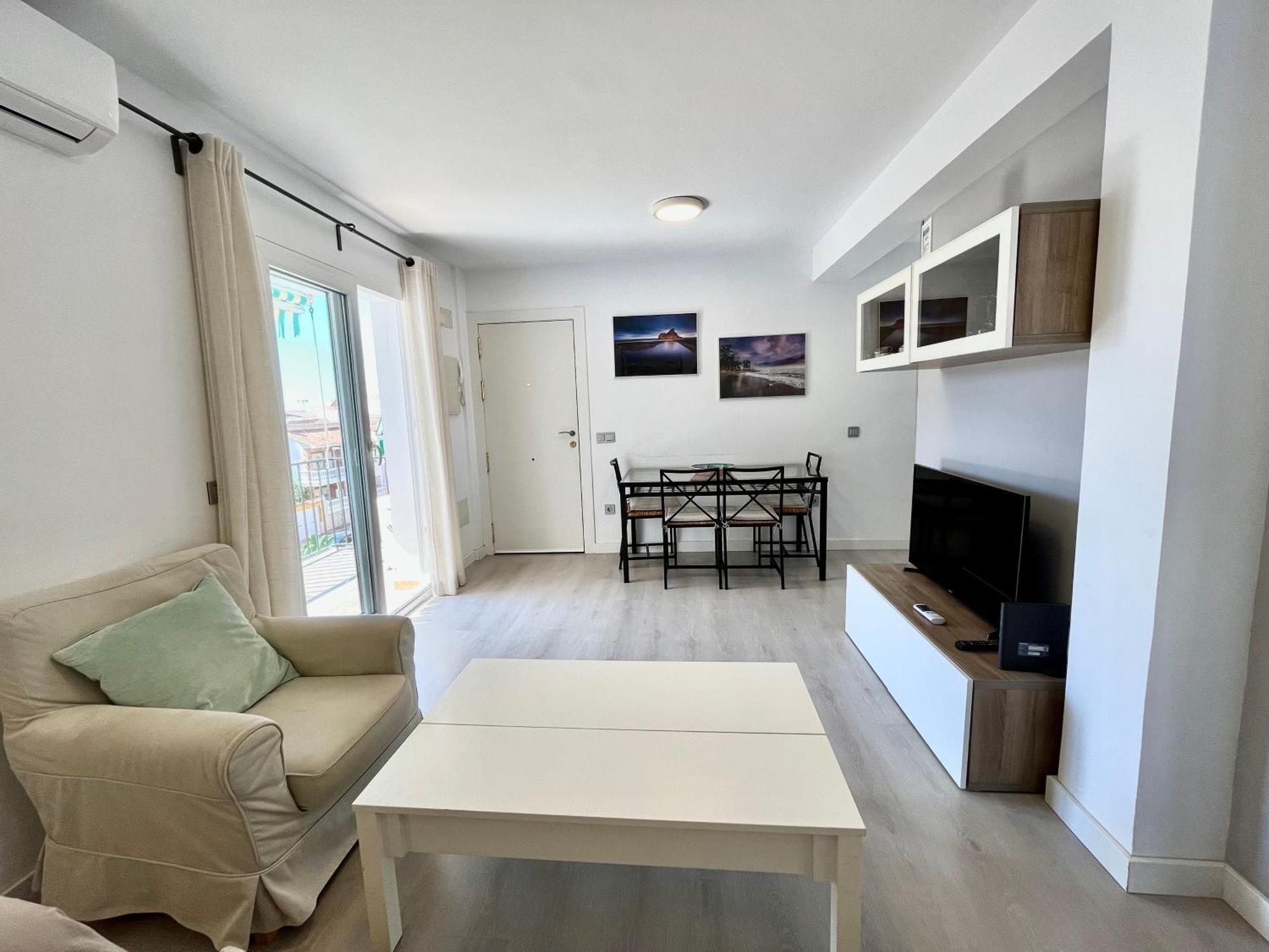 Apartamento De Playa Reformado Rincon de la Victoria Luaran gambar