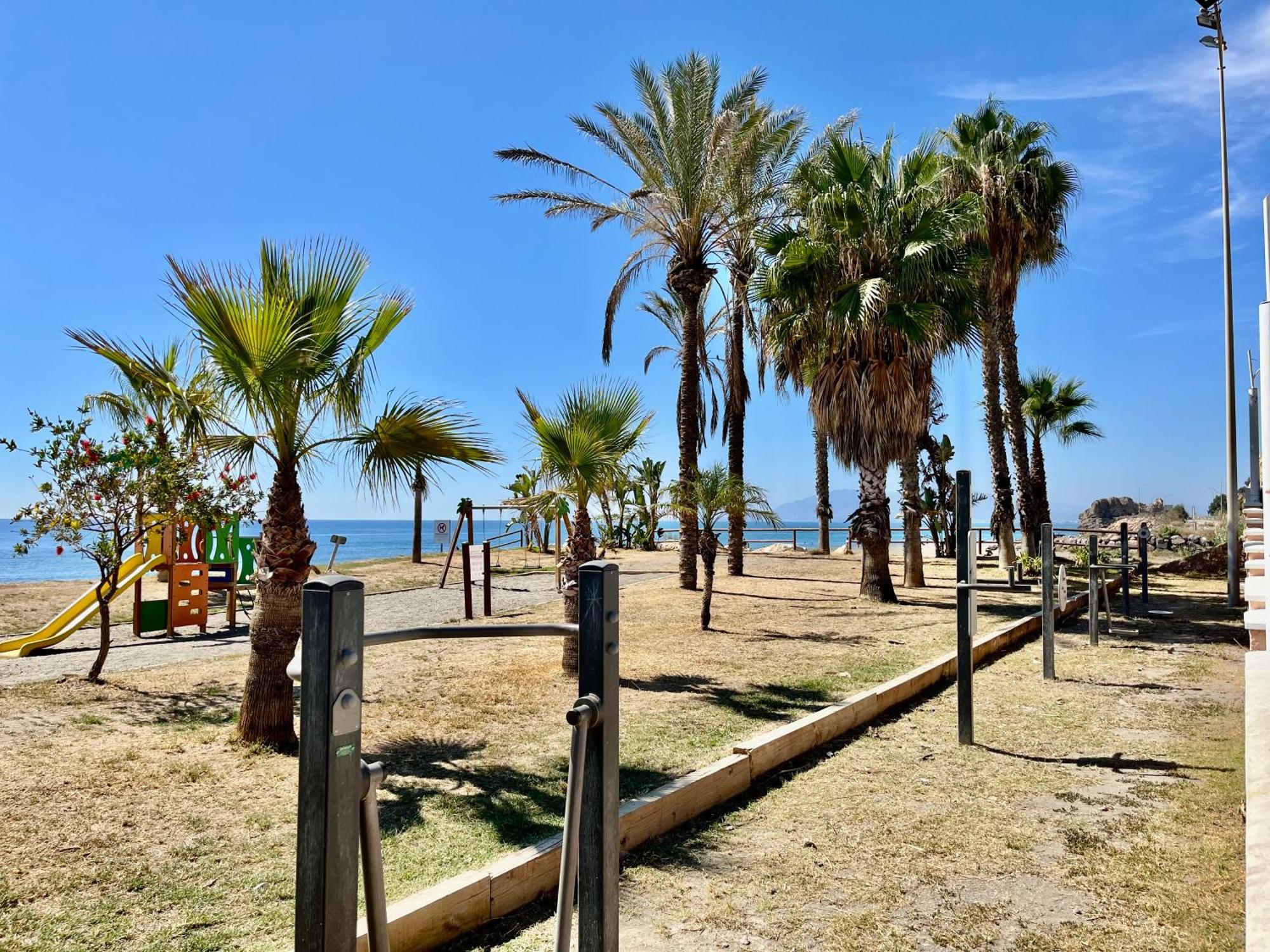 Apartamento De Playa Reformado Rincon de la Victoria Luaran gambar