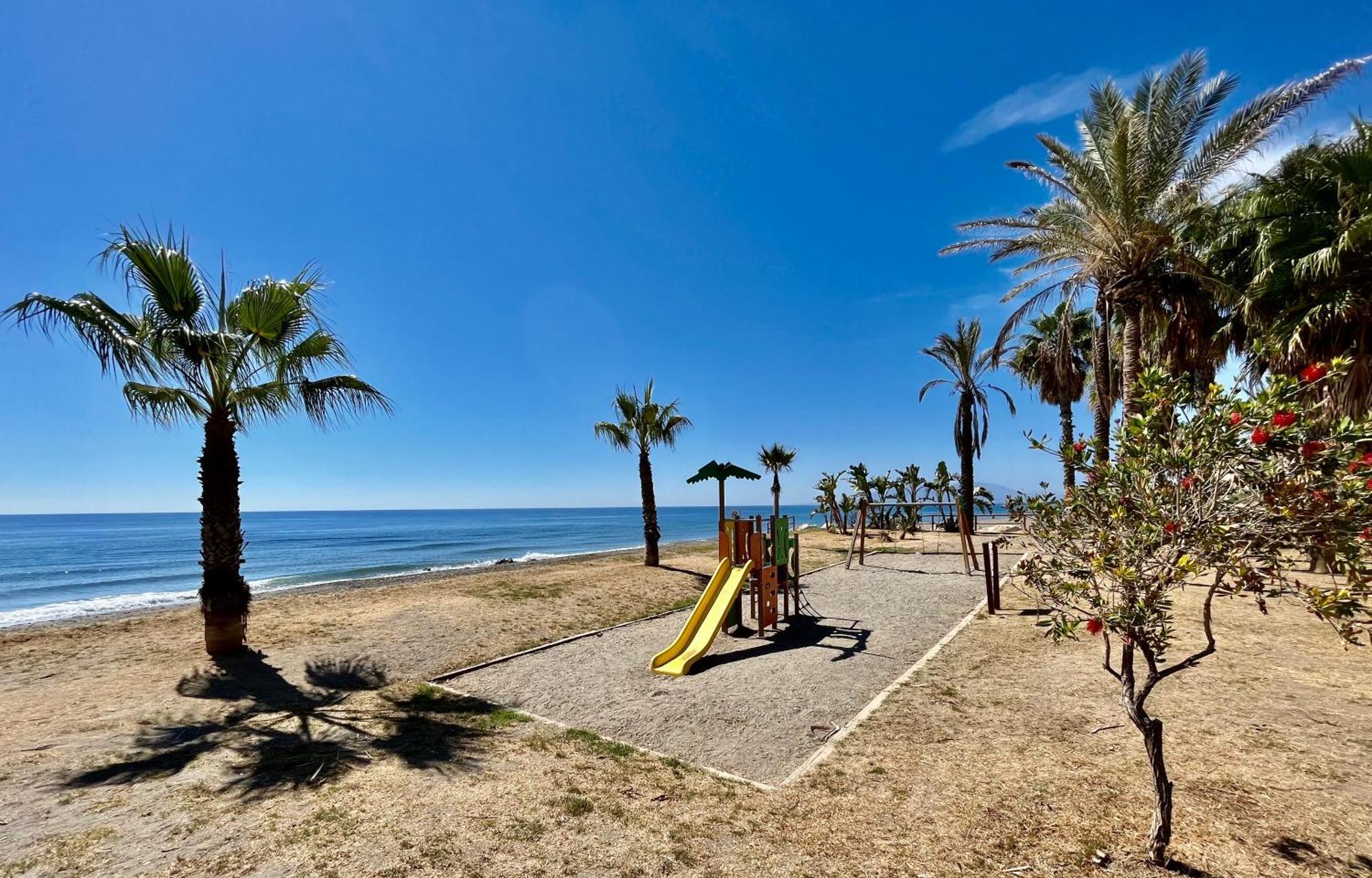 Apartamento De Playa Reformado Rincon de la Victoria Luaran gambar