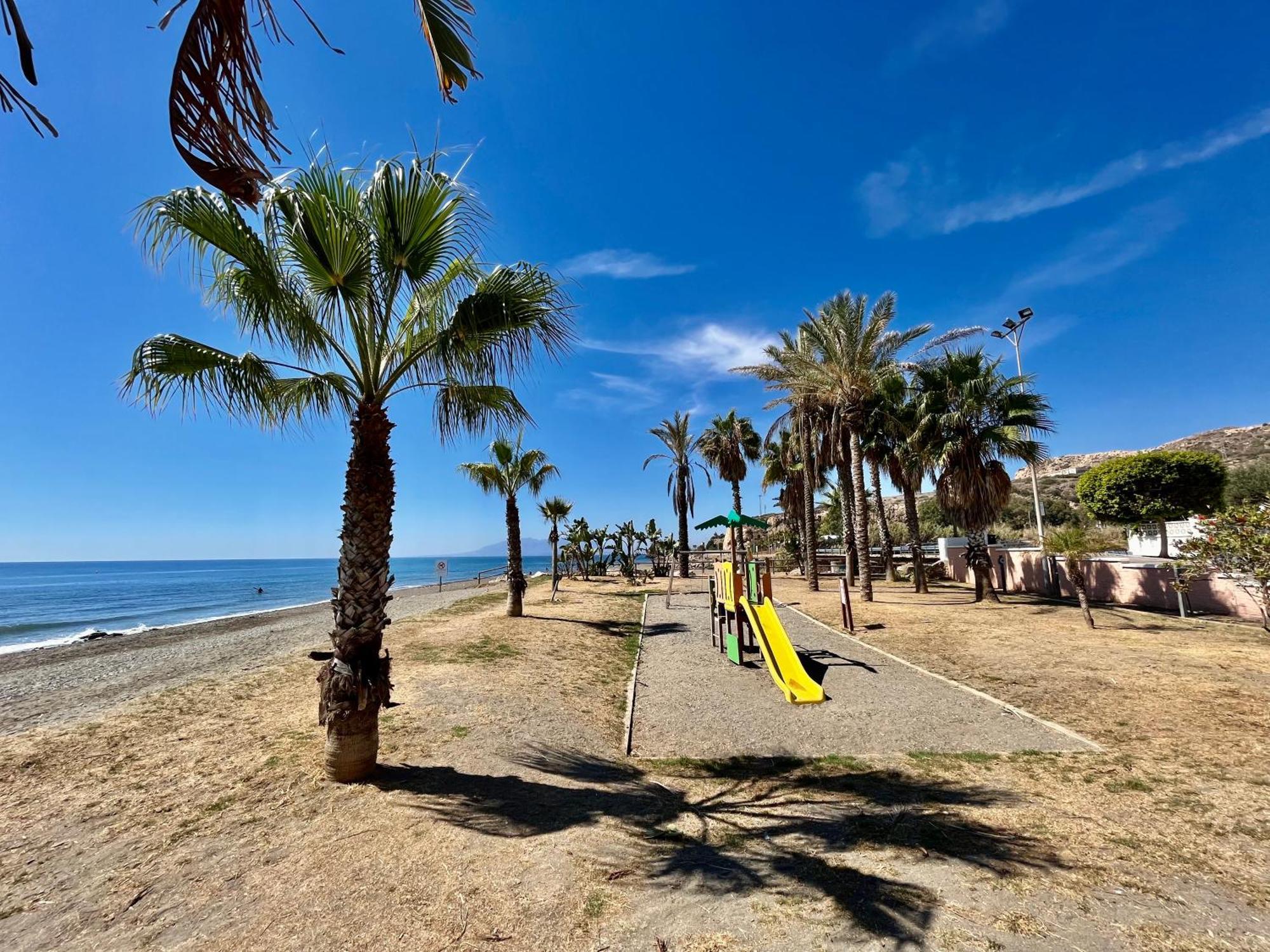 Apartamento De Playa Reformado Rincon de la Victoria Luaran gambar